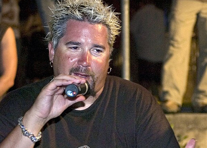 43 Beloved Celebrities That Are Not That Nice In Real Life, According To People Who Met Them 43 Beloved Celebrities That Are Not That Nice In Real Life, According To People Who Met Them