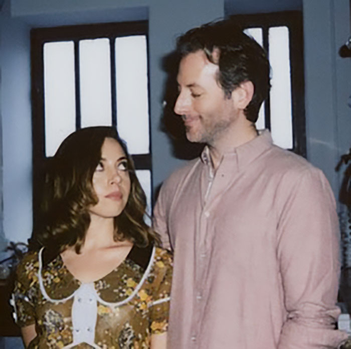 Aubrey Plaza Divides Fans After Revealing Pregnancy With New Partner Just One Year After Husband’s Passing Aubrey Plaza Divides Fans After Revealing Pregnancy With New Partner Just One Year After Husband’s Passing