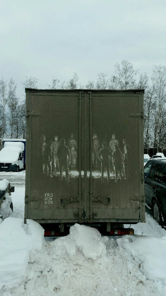 Owners Of Dirty Trucks Find Amazing Drawings On Their Vehicles Left By This Artist (40 New Pics)