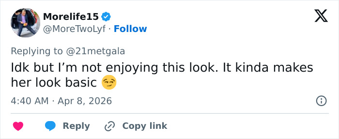 Sydney Sweeney’s Look For ‘Euphoria’ Premiere Brutally Roasted After Fans Notice Unusual Choice