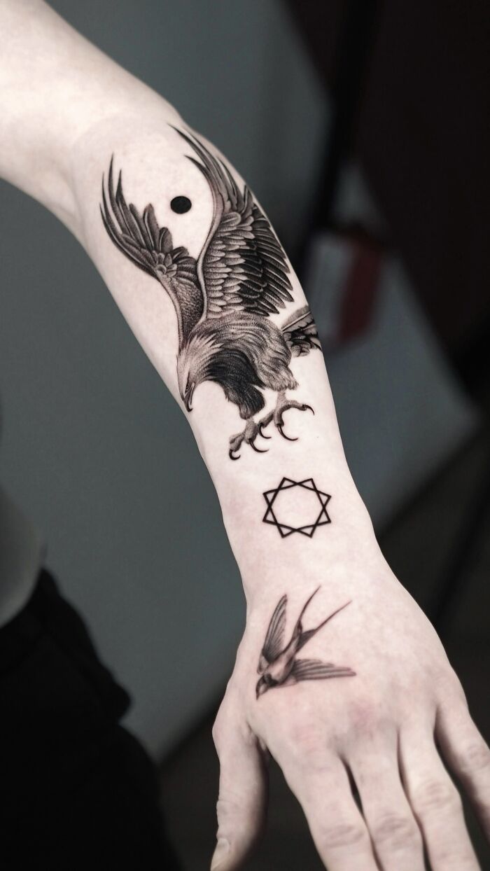 My 32 Tattoos Inspired By People&rsquo;s Personal Stories And Hidden Emotions