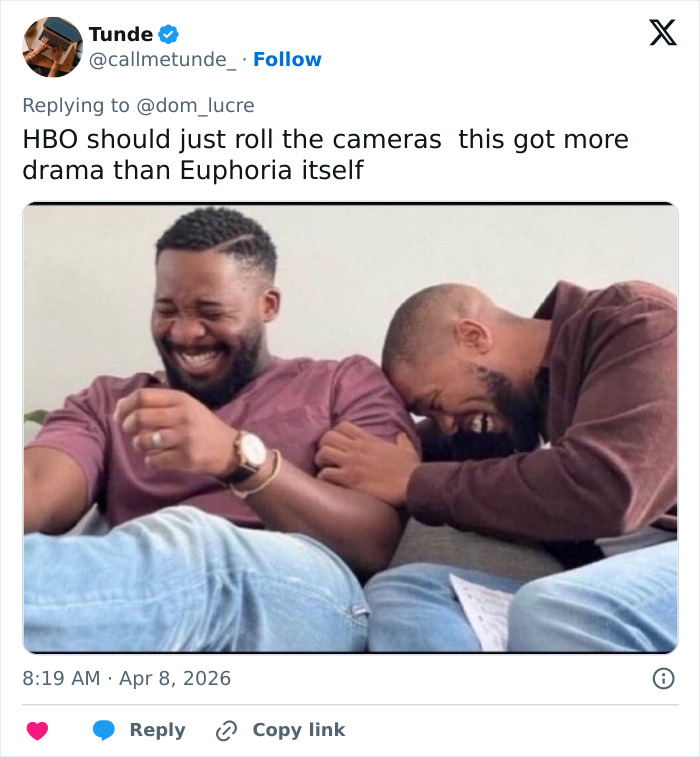 “Girl Can’t Win”: Sydney Sweeney Infuriates Swifties With Simple Move At ‘Euphoria’ Premiere