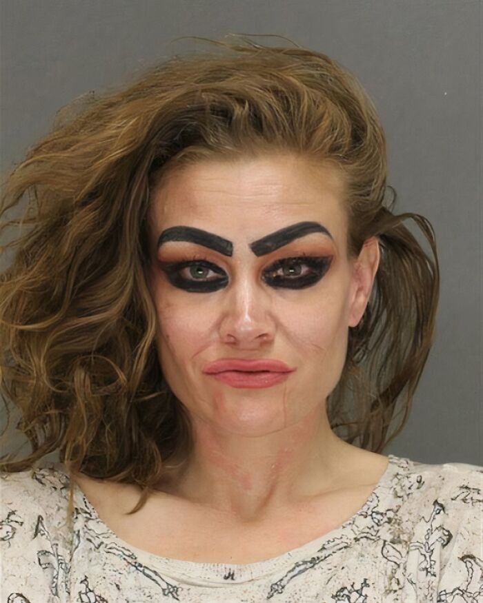 49 Crazy Eyebrows Seeming To Live Their Own Lives On Someone’s Face 49 Crazy Eyebrows Seeming To Live Their Own Lives On Someone’s Face