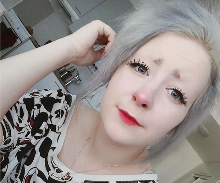 49 Crazy Eyebrows Seeming To Live Their Own Lives On Someone’s Face 49 Crazy Eyebrows Seeming To Live Their Own Lives On Someone’s Face