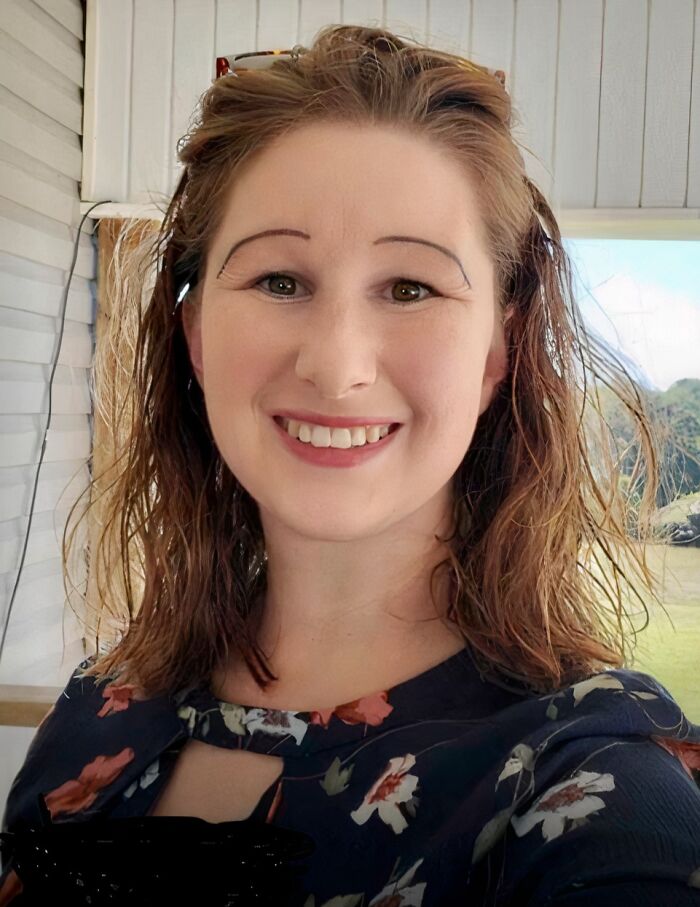 49 Crazy Eyebrows Seeming To Live Their Own Lives On Someone’s Face 49 Crazy Eyebrows Seeming To Live Their Own Lives On Someone’s Face