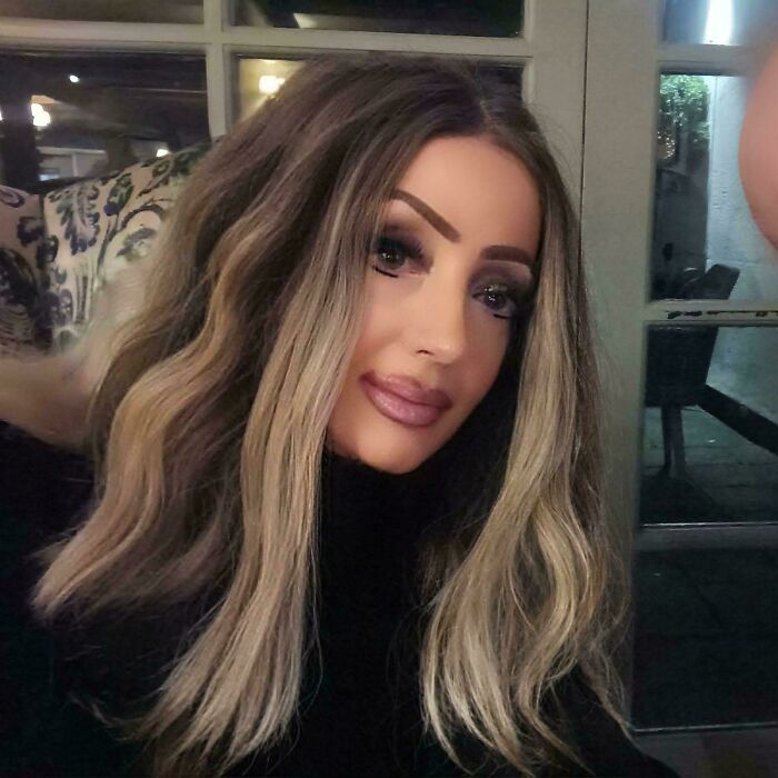 49 Crazy Eyebrows Seeming To Live Their Own Lives On Someone’s Face 49 Crazy Eyebrows Seeming To Live Their Own Lives On Someone’s Face