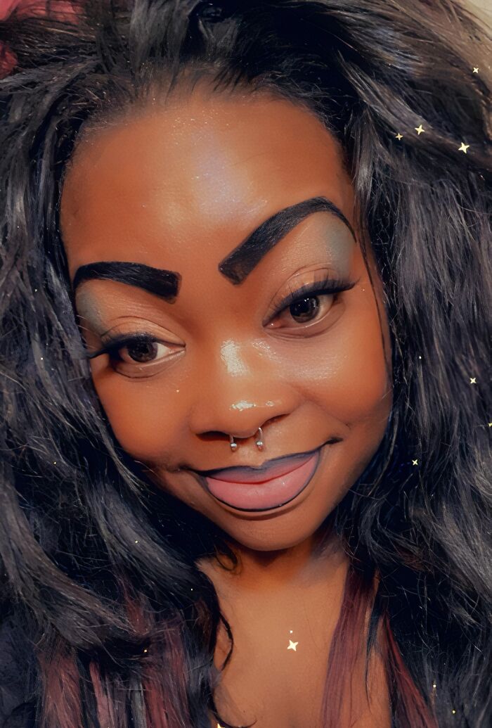 49 Crazy Eyebrows Seeming To Live Their Own Lives On Someone’s Face 49 Crazy Eyebrows Seeming To Live Their Own Lives On Someone’s Face