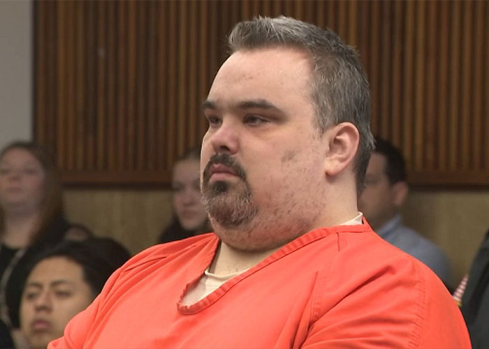 Dad Learns His Fate After 5-Year-Old Is Found Lifeless In ‘House Of Horrors’ Dad Learns His Fate After 5-Year-Old Is Found Lifeless In ‘House Of Horrors’