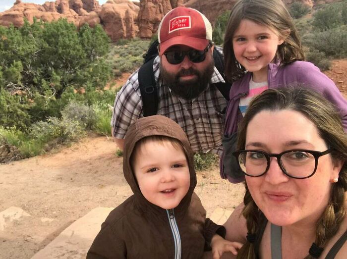 73 Unedited Photos That Might Mess With Your Already Tired Brain (New Pics) 73 Unedited Photos That Might Mess With Your Already Tired Brain (New Pics)