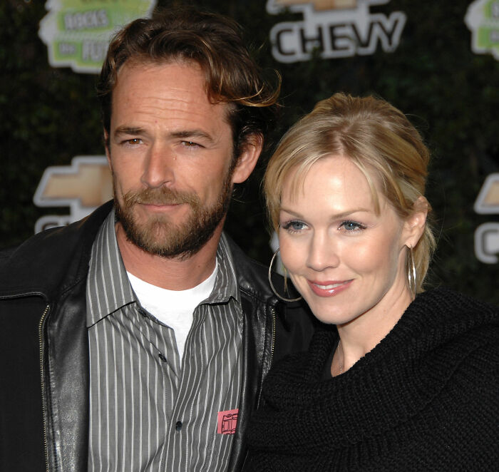 ‘90210’ Star Jennie Garth Makes Bombshell Confession About Her Intimate Relationship With Co-Star Luke Perry
