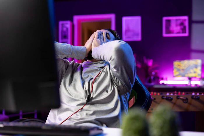 32 Times Being A Good Person Ended In Total Betrayal And Left Everyone Shocked