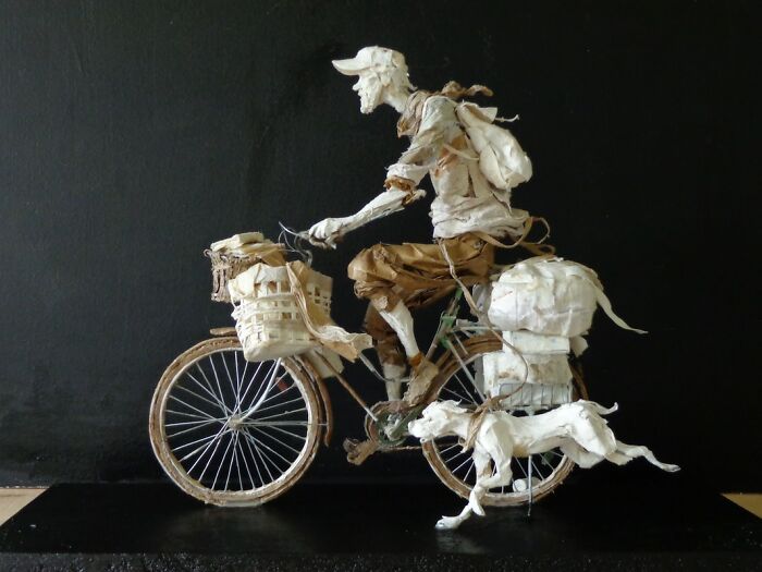 30 Times Paper Was Turned Into Lifelike Sculptures By This Artist