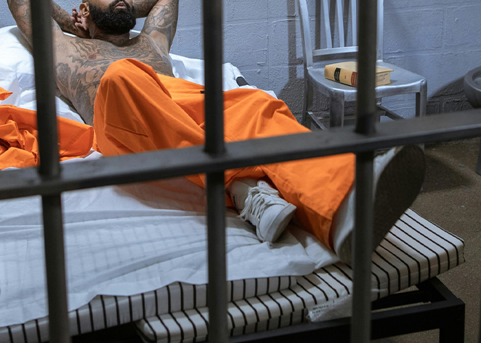 String Of Inmate Fatalities Baffles Chicago Authorities Until They Discover Prisoners’ Bizarre Use For Books