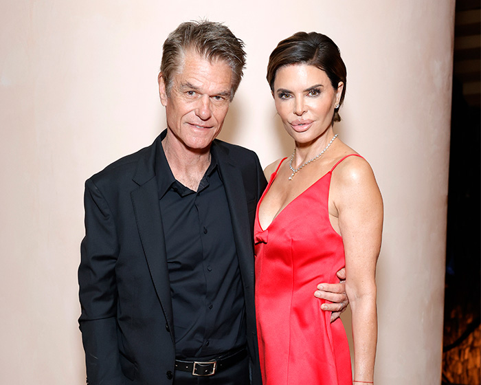 Lisa Rinna And Harry Hamlin Go Viral With Funny Recreation Of Kylie Jenner And Timoth&eacute;e Chalamet’s Beach Pics