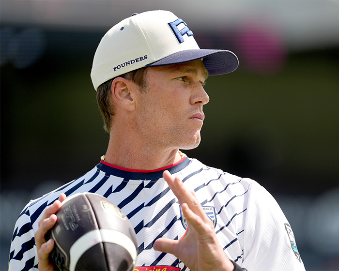 All The Signs Pointing To Your Coworker&rsquo;s Secret Plastic Surgery, From Bat Ears To Bunny Nose And A Hairstyle Change