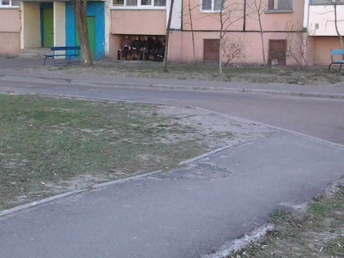 79 Hilariously Relatable Eastern European Memes That Feel Like Growing Up All Over Again (New Pics)