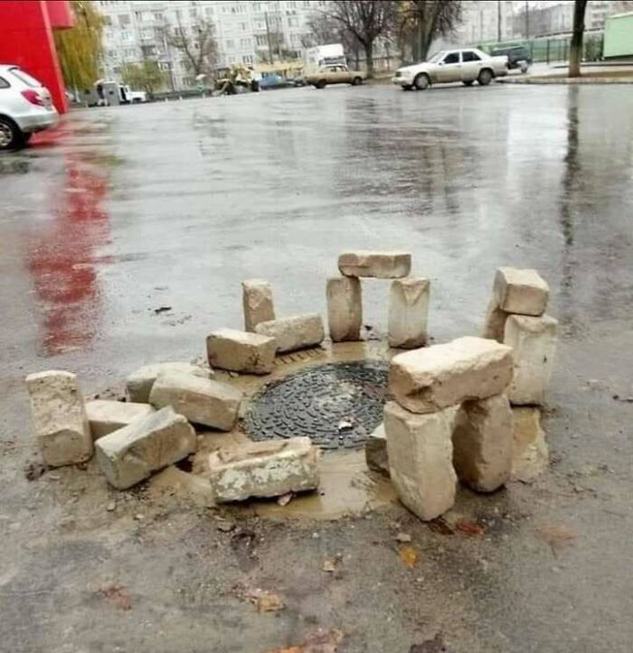 79 Hilariously Relatable Eastern European Memes That Feel Like Growing Up All Over Again (New Pics)