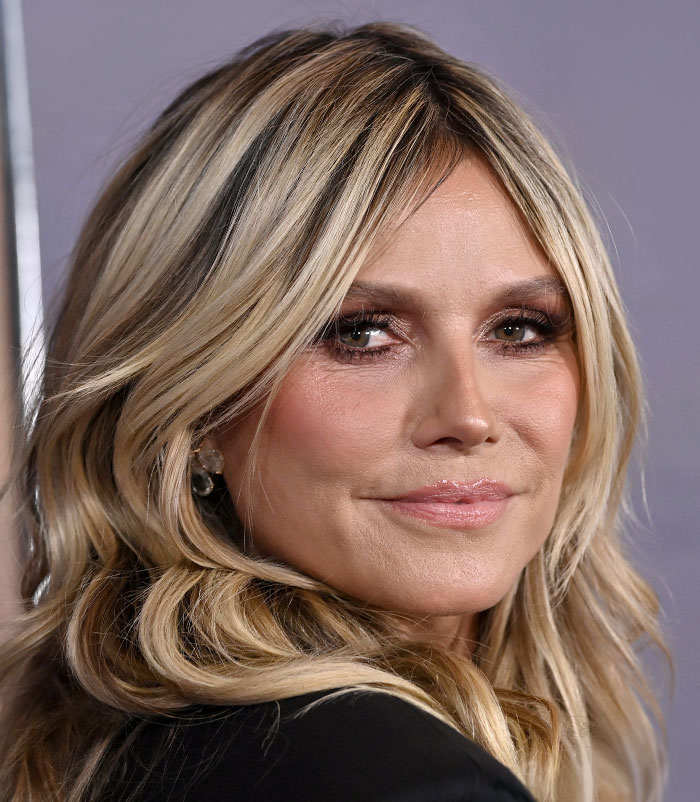 50+ Photos Of Celebrities&rsquo; Skins Up Close That Show They&rsquo;re Human Just Like Us