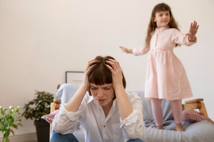 “Sickening And Evil”: 38 Horrible Things People Have Heard Parents Telling Their Kids
