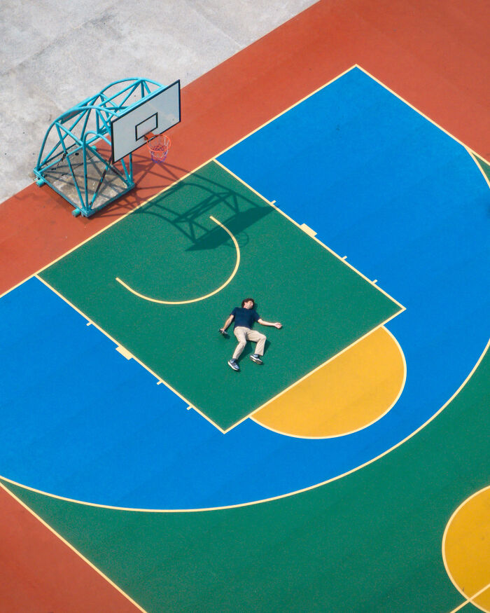 &lsquo;Shooting Hoops&rsquo;:This Photographer Captured All 2,549 Hong Kong Basketball Courts (30 Pics)