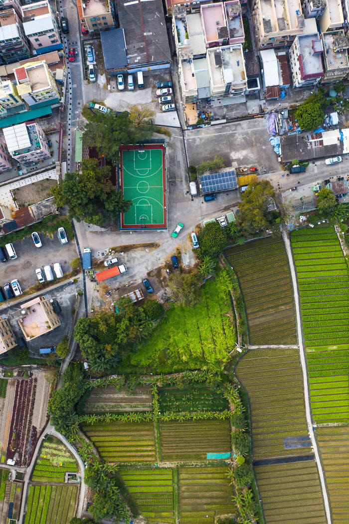 &lsquo;Shooting Hoops&rsquo;:This Photographer Captured All 2,549 Hong Kong Basketball Courts (30 Pics)