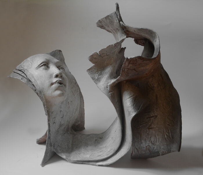 Artist Paola Grizi Turns Bronze And Clay Into Stunning Sculptures Of Hidden Faces (25 Pics)