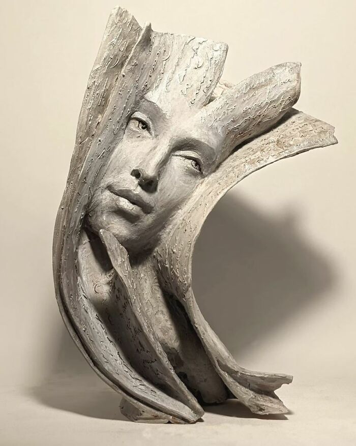 Artist Paola Grizi Turns Bronze And Clay Into Stunning Sculptures Of Hidden Faces (25 Pics)