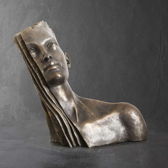 Artist Paola Grizi Turns Bronze And Clay Into Stunning Sculptures Of Hidden Faces (25 Pics)