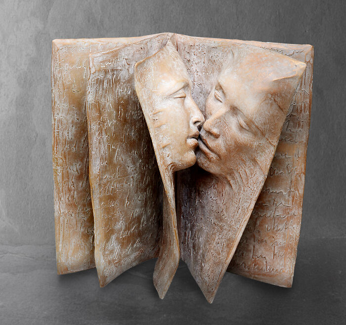 Artist Paola Grizi Turns Bronze And Clay Into Stunning Sculptures Of Hidden Faces (25 Pics)