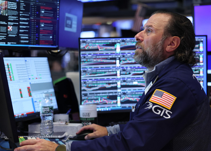 Warren Buffett’s Berkshire Hathaway Has Been Making Quiet Move That Has Investors Worried Warren Buffett’s Berkshire Hathaway Has Been Making Quiet Move That Has Investors Worried