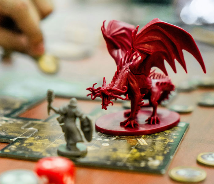 Husband Neglects Pregnant Wife After Finding His &ldquo;Chosen Family&rdquo;, She Makes Him Choose