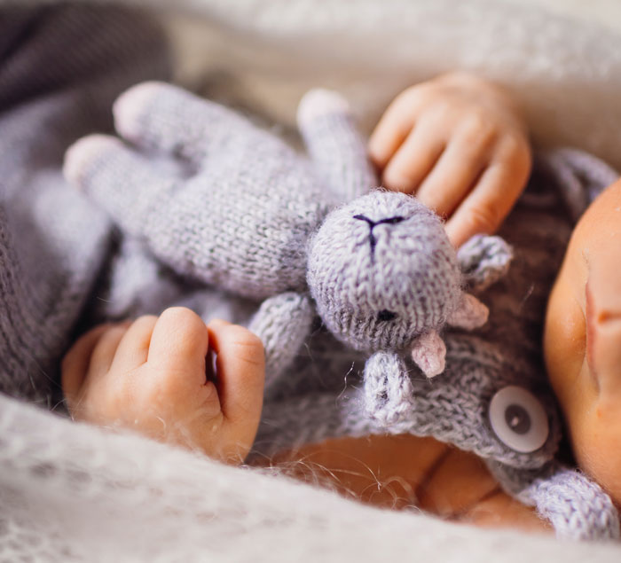 Woman Wants Her Baby To Be Adopted By Her Brother, Furious After SIL Says She’s Going To Be The Only Mom