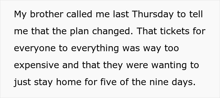 Guy Makes Family As Uncomfortable As Possible After They Refuse To Leave His House