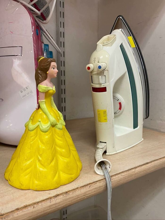 81 Times People Experienced Pareidolia And Took A Picture For Everyone To See (New Pics) 81 Times People Experienced Pareidolia And Took A Picture For Everyone To See (New Pics)