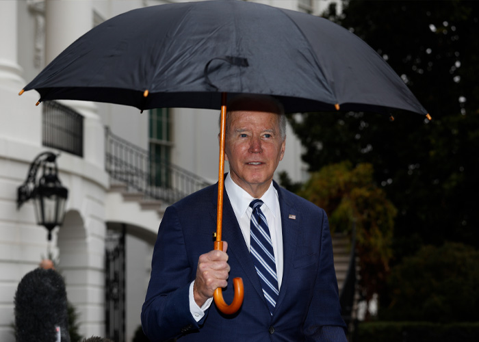 “Not A Presidential Skill”: Why Presidents Struggle With Closing Umbrellas
