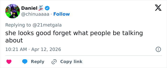 “Who In Schwarzenegger’s Name Is She?”: Teyana Taylor’s Coachella Abs Send Fans Into Frenzy “Who In Schwarzenegger’s Name Is She?”: Teyana Taylor’s Coachella Abs Send Fans Into Frenzy