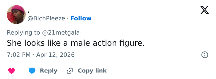 “Who In Schwarzenegger’s Name Is She?”: Teyana Taylor’s Coachella Abs Send Fans Into Frenzy “Who In Schwarzenegger’s Name Is She?”: Teyana Taylor’s Coachella Abs Send Fans Into Frenzy