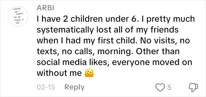 “The People You Hoped To Be Babysitters?”: Woman’s Complaint About Friend Support After Birth Backfires “The People You Hoped To Be Babysitters?”: Woman’s Complaint About Friend Support After Birth Backfires