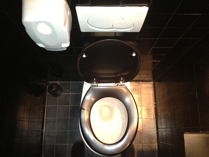 59 Of The Most Disrespectful Guests These People Had The “Pleasure” Of Hosting