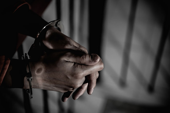 Clever Uncle Tricks Fam’s Attacker Into Drunken Confession, Captures It On Camera In Secret Mission