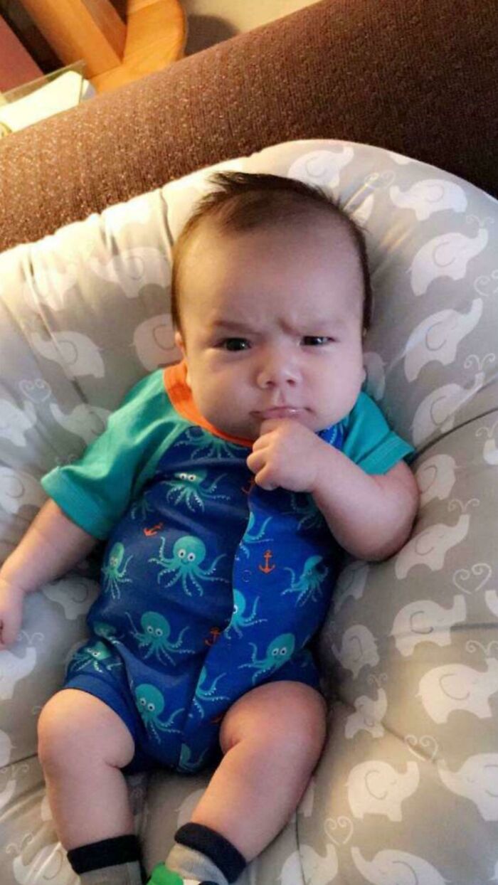 54 Hilarious And Creative Poses That People Somehow Pulled Off Perfectly 54 Hilarious And Creative Poses That People Somehow Pulled Off Perfectly