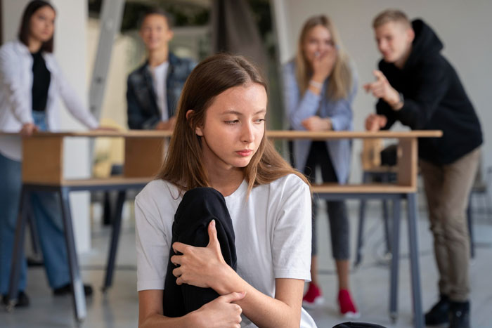 “Bullies Shouldn’t Succeed”: Woman Loses It After Learning Her School Bully Is The Owner Of A Shop “Bullies Shouldn’t Succeed”: Woman Loses It After Learning Her School Bully Is The Owner Of A Shop