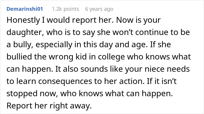 Teen Stomps On Cousin’s Hand With High Heels, Calls It An “Accident,” Aunt Weighs Calling Police