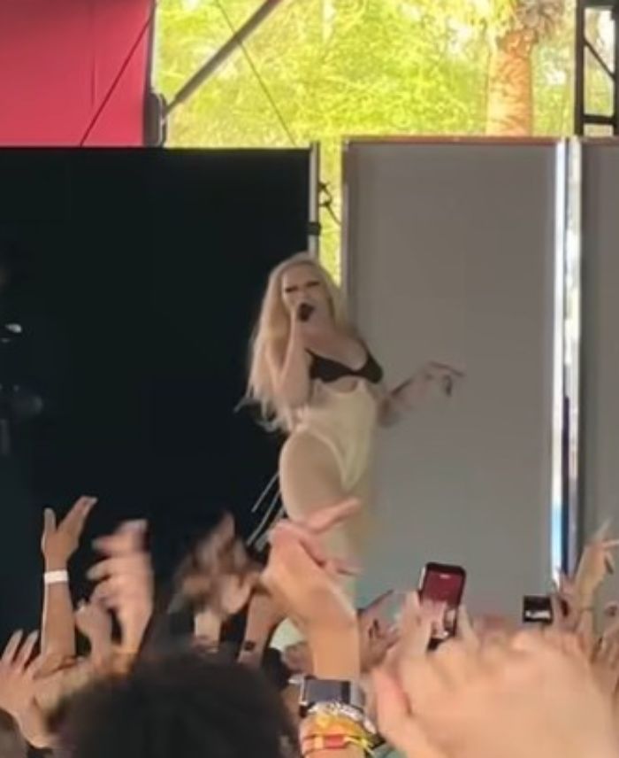 Coachella Performer Forced To Run Off Stage After Suffering Embarrassing Wardrobe Malfunction