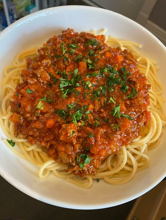 57 Weird Times Neighbors Did Something So Unhinged It Had To Be Shared