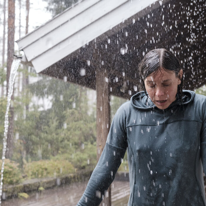 57 Weird Times Neighbors Did Something So Unhinged It Had To Be Shared