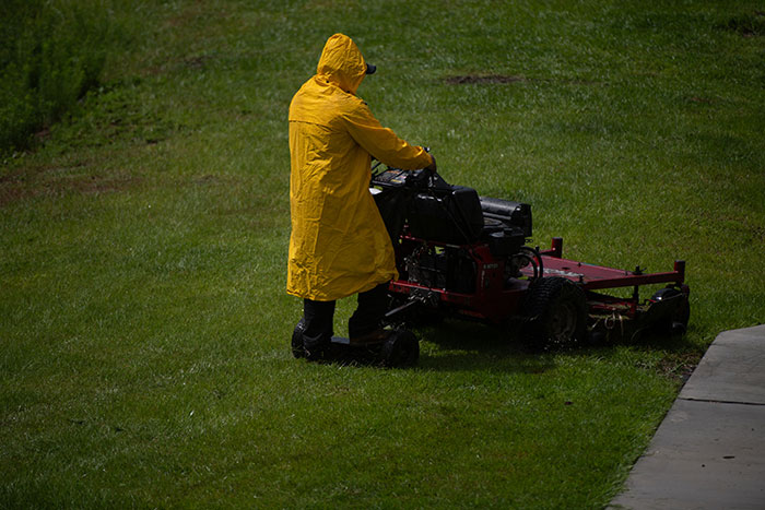 57 Weird Times Neighbors Did Something So Unhinged It Had To Be Shared