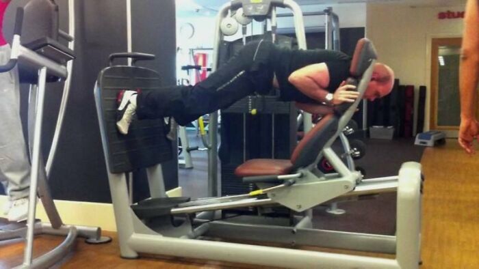 &ldquo;A Darwin Award Contender&rdquo;: 57 Times People Just Couldn’t Believe Their Eyes At The Gym (New Pics)