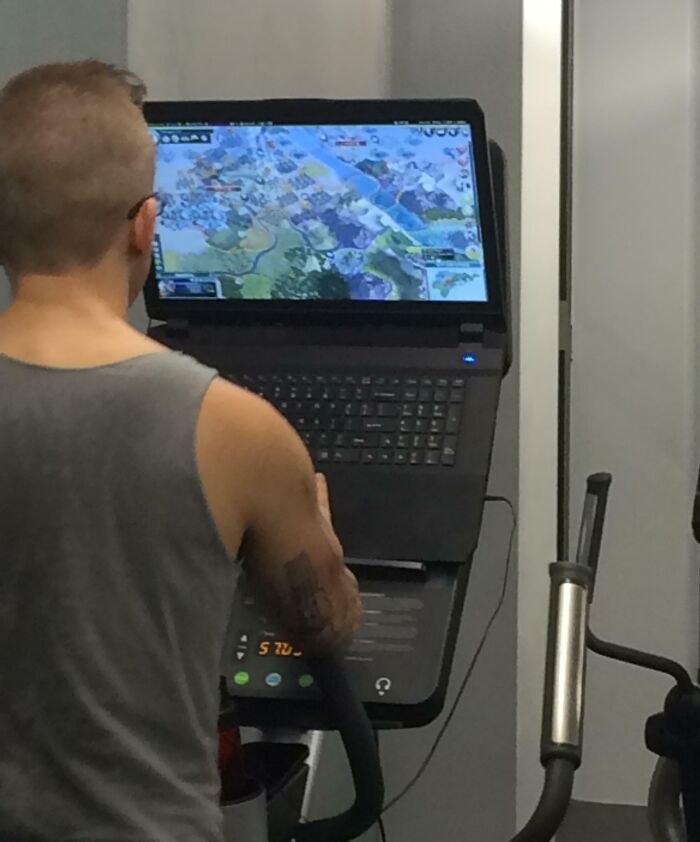 &ldquo;A Darwin Award Contender&rdquo;: 57 Times People Just Couldn’t Believe Their Eyes At The Gym (New Pics)