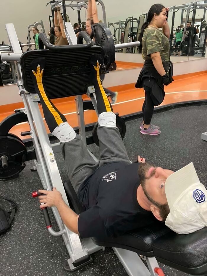 &ldquo;A Darwin Award Contender&rdquo;: 57 Times People Just Couldn’t Believe Their Eyes At The Gym (New Pics)
